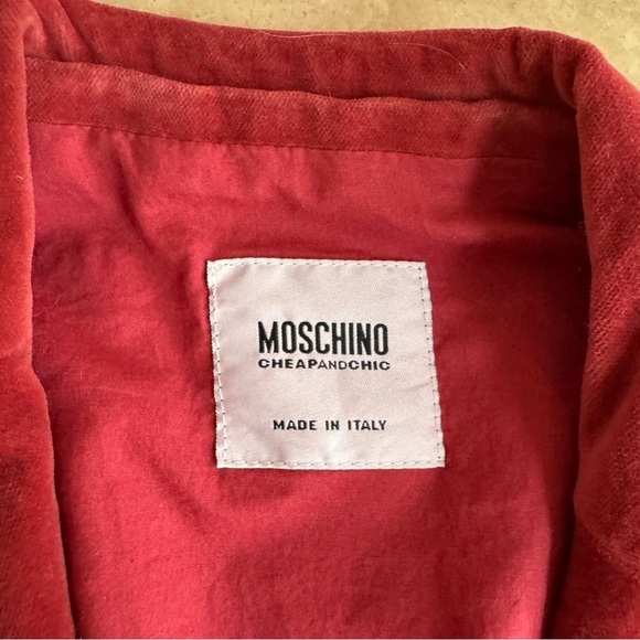 Moschino Red Velvet Classic 2 Button Blazer Notched Lapel Womens Size 10 - Picture 12 of 15